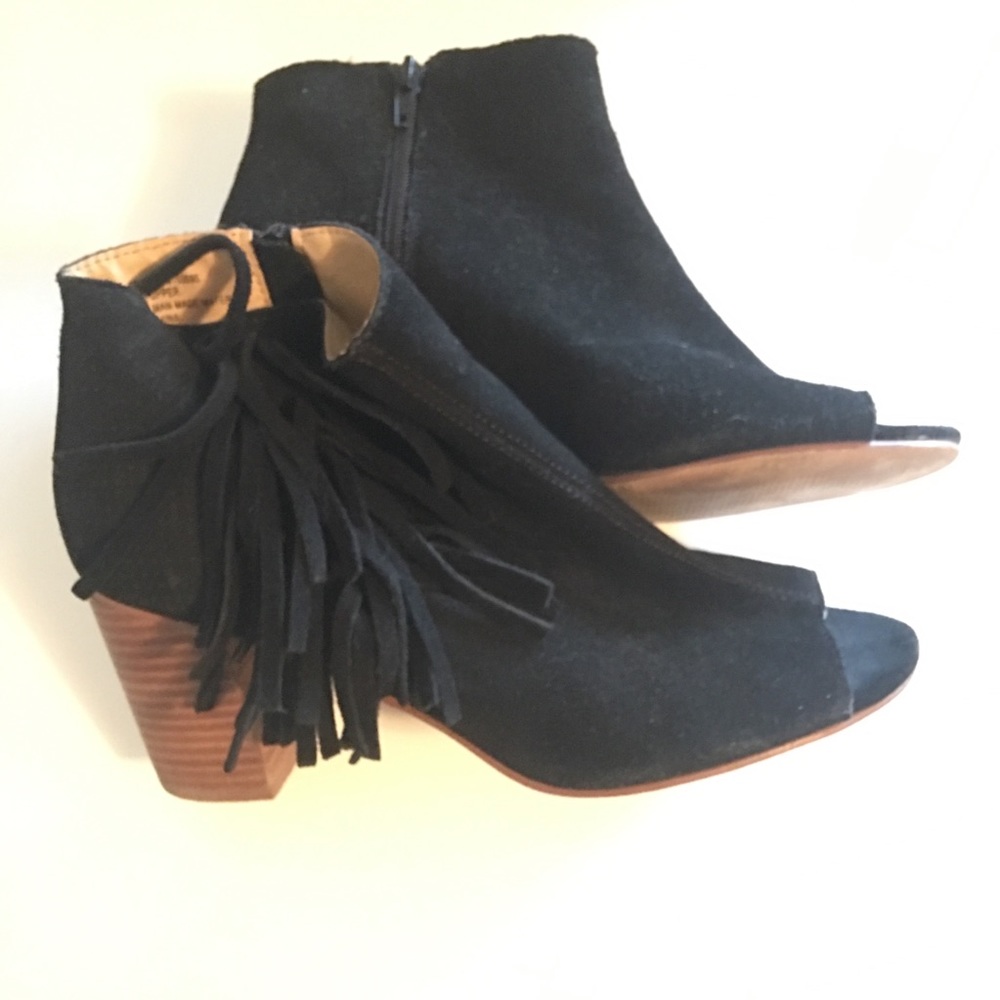 Kensie Erika peep toe booties